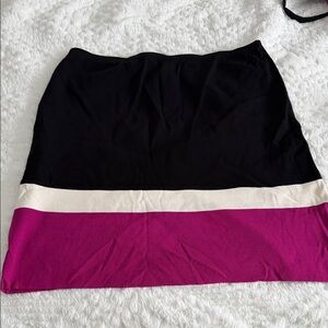 Jones New York Black and Pink Pencil Skirt